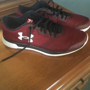 Men’s under armor shoes